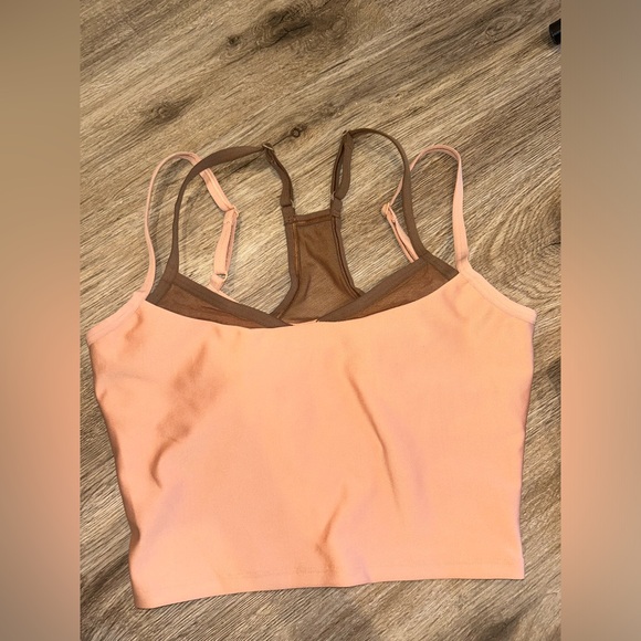 NWOT ALO yoga top - Picture 3 of 3